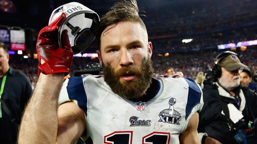 534733749MT00194_Super_Bowl