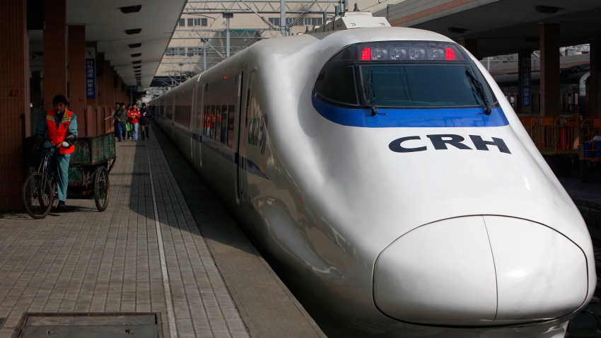 73116160JGX036_Train