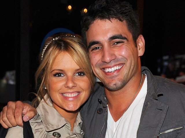 Ali_Fedotowsky_Roberto_Martinez