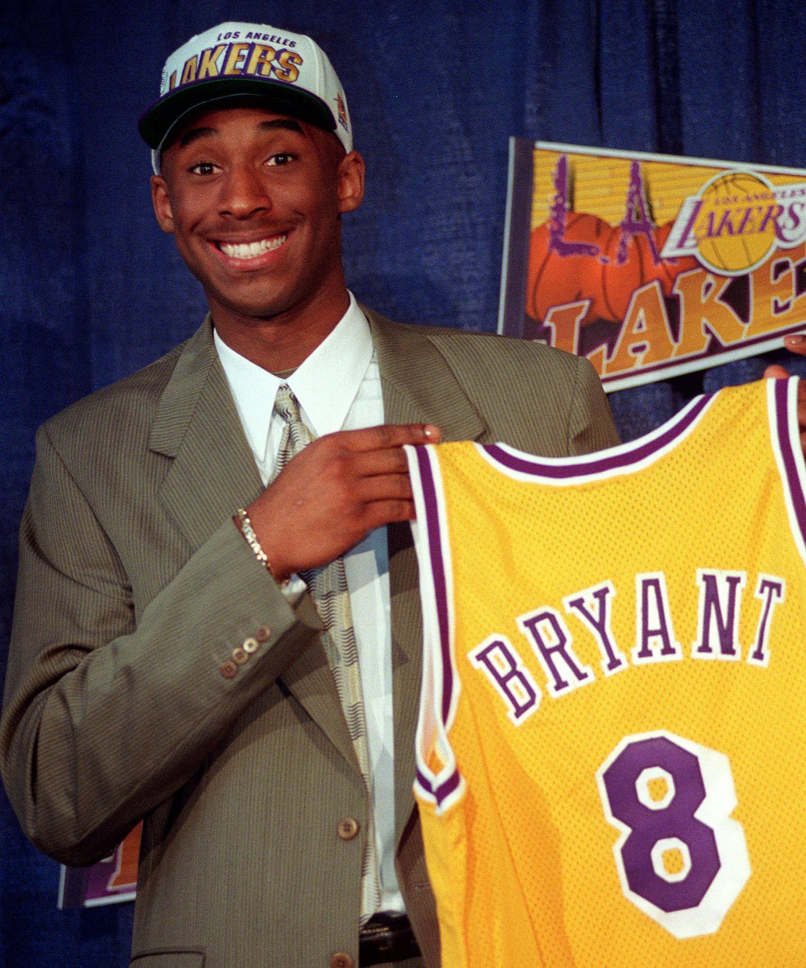 Kobe Bryant Left Deep Legacy in LA Sports, Basketball World – NBC