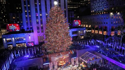 Rockefeller Center Tree Lighting: Tips & Tricks to Visit