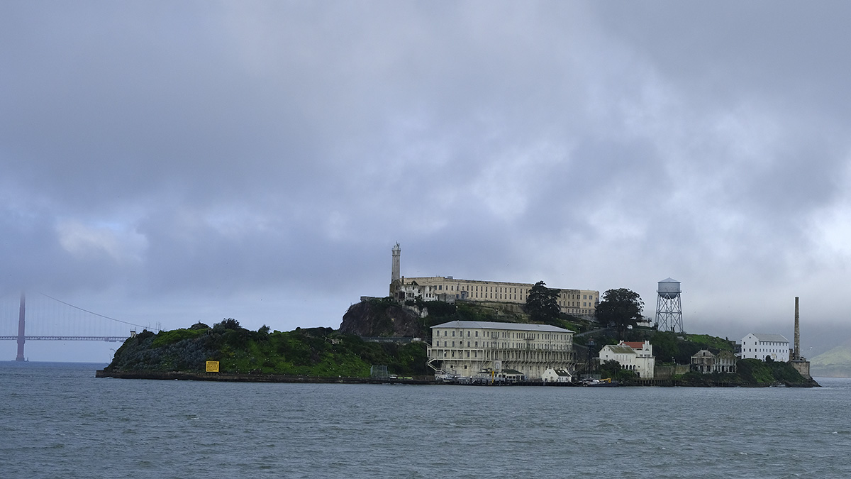are alcatraz tours still open