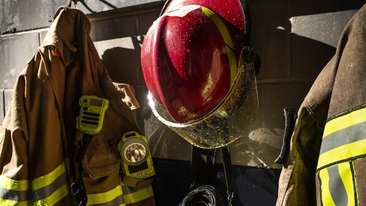 Live Blog Brush Fire Burns in San Mateo County NBC Bay Area
