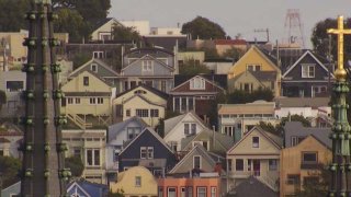 Bay_Area_House_Hunters_Look_Elsewhere.jpg