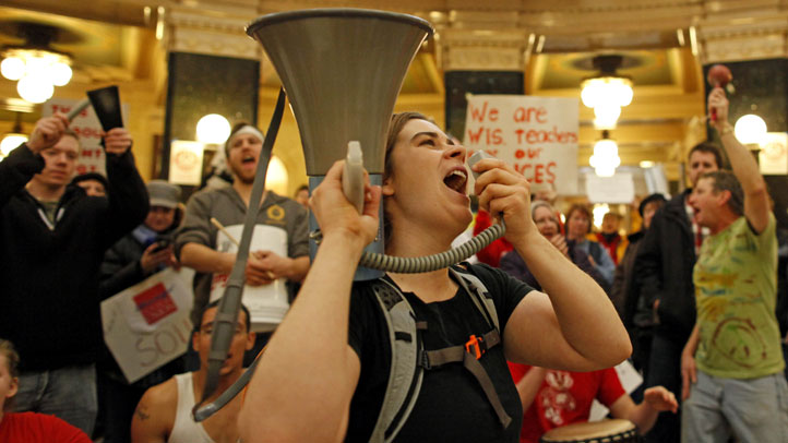Bullhorn-Wisconsin