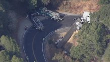 CHOPPER MARIN OVERTURNED BIG RIG - 19473722