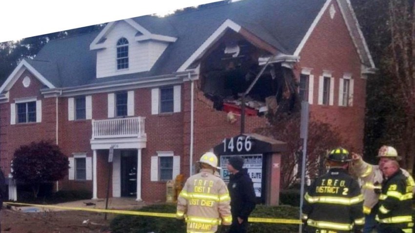 Car Crashes Into New Jersey Building’s Second Floor