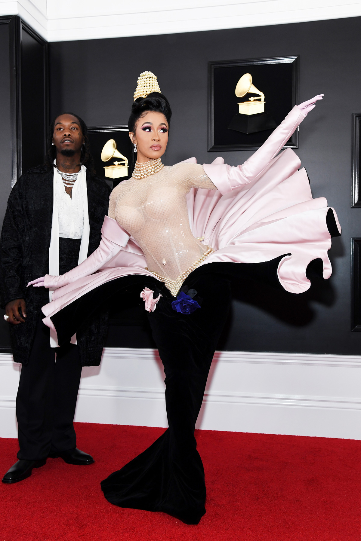 Cardi b grammys clearance 2019 red carpet