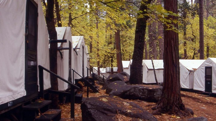 Curry_Village_Tent_Cabins_Fall_resized_lowDNC