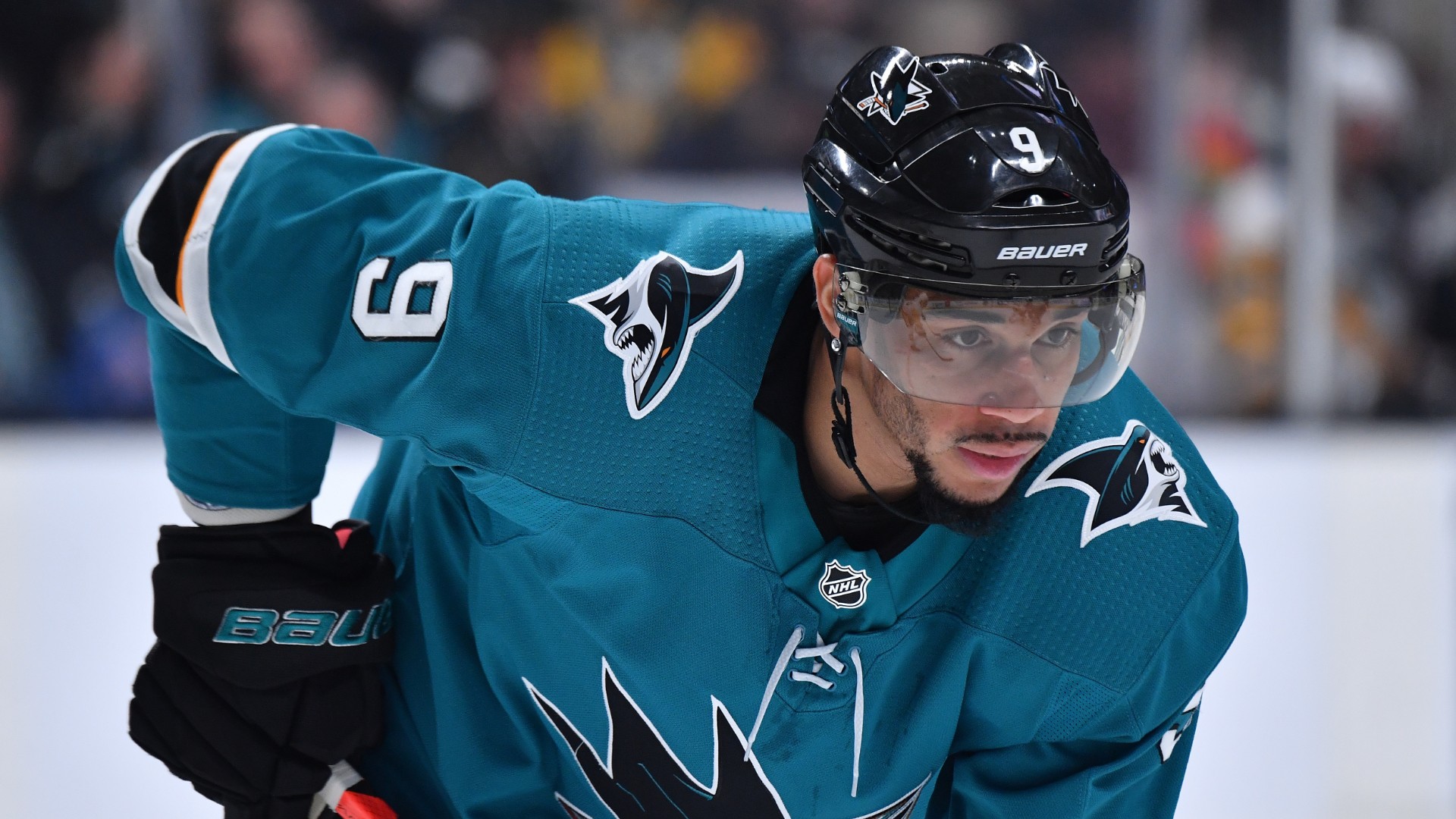 Evander Kane accused by wife of betting on his own games