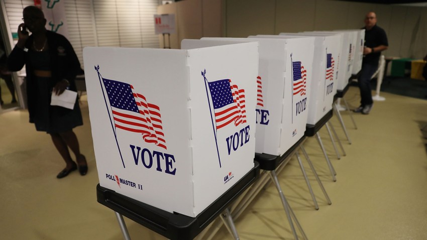 775245879JR010_Voters_Head_
