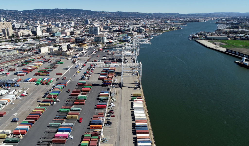 50k Gallons Of Raw Sewage Spilled Into Oakland Estuary After Power Outage Nbc Bay Area