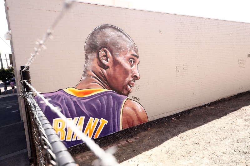 Stunning Grass Art In Pleasanton Pays Tribute To Lakers Legend
