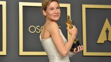 Renée Zellweger, winner of the Actress in a Leading Role award for "Judy," poses in the press room during the 92nd Annual Academy Awards at Hollywood and Highland on February 09, 2020 in Hollywood, California.