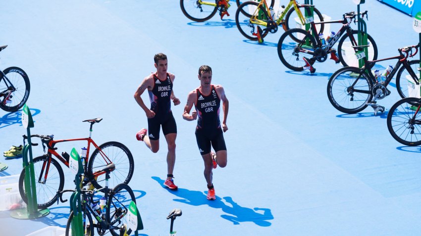 595919977SC00067_Triathlon_