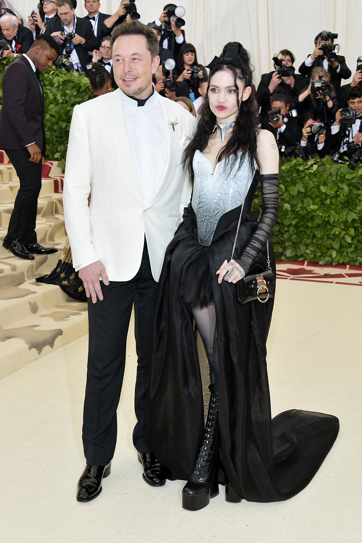 Grimes Reveals the Meaning Behind Her and Elon Musk’s Newborn Son’s Name – NBC Bay Area