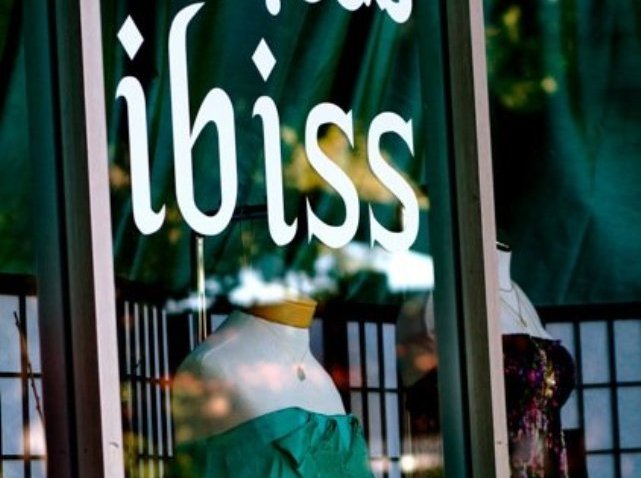 Ibiss Store front
