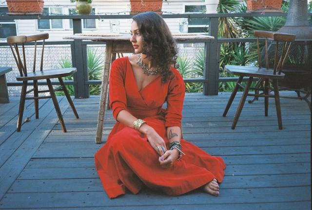 Mara_Hruby_red_dressjoshfarria