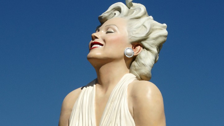 MarilynStatuePS