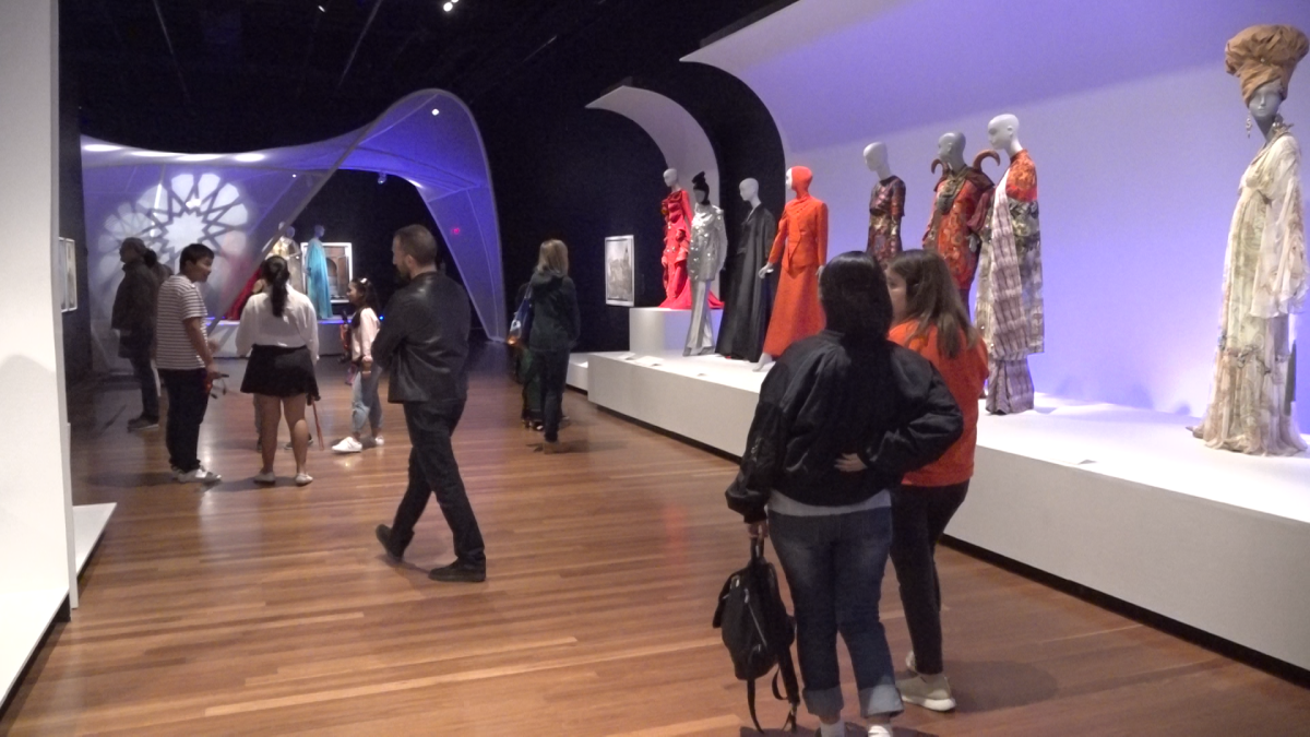 Exhibition at San Francisco’s de Young Museum Explores Contemporary