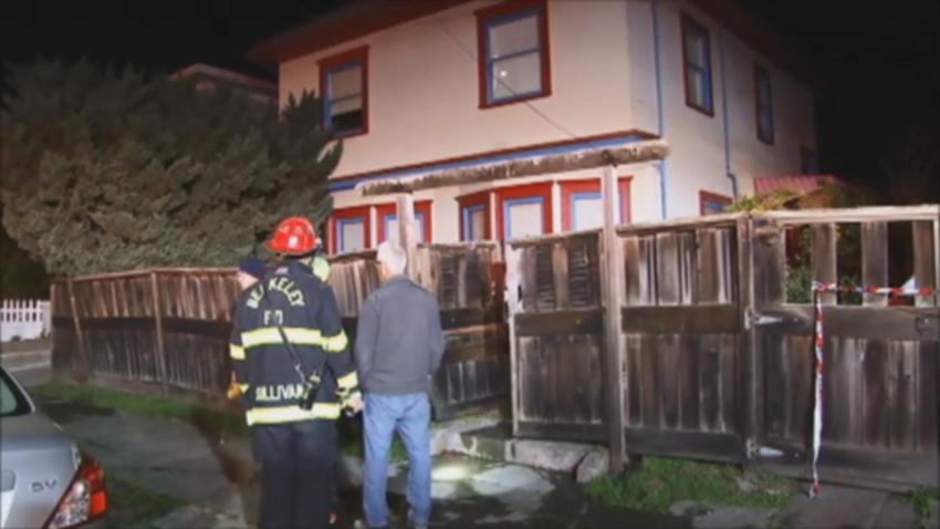 N11P BERKELEY HOUSE COLLAPSE VO - 00000203