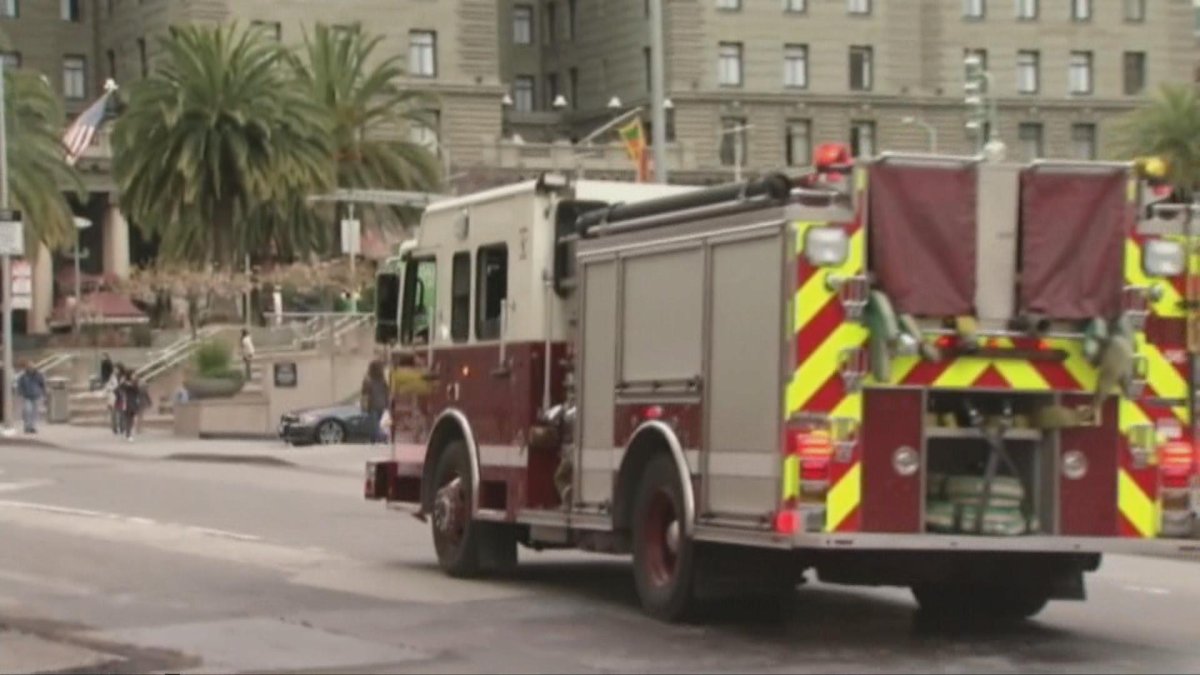 San Francisco Firefighters rescue person from cliffside at Mile Rock ...