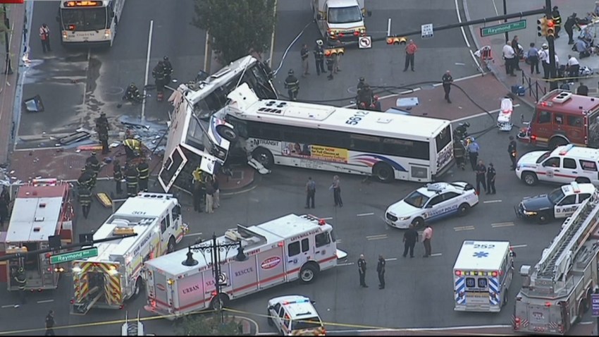 NEWARK BUS CRASH1