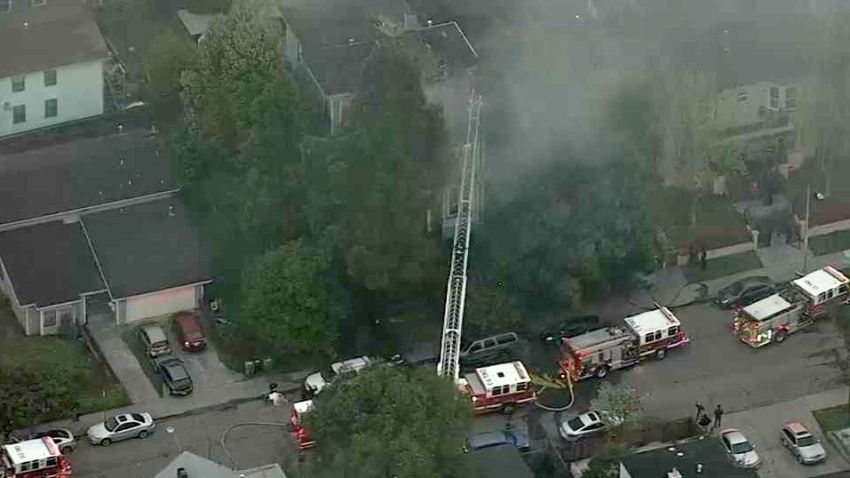 OaklandHouseFire2