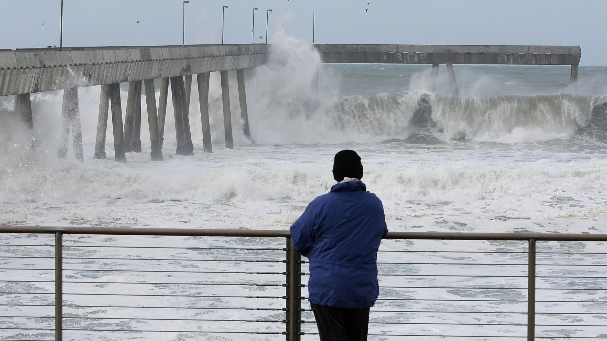 High Surf Advisory Issued Along Bay Area Coastline – NBC Bay Area