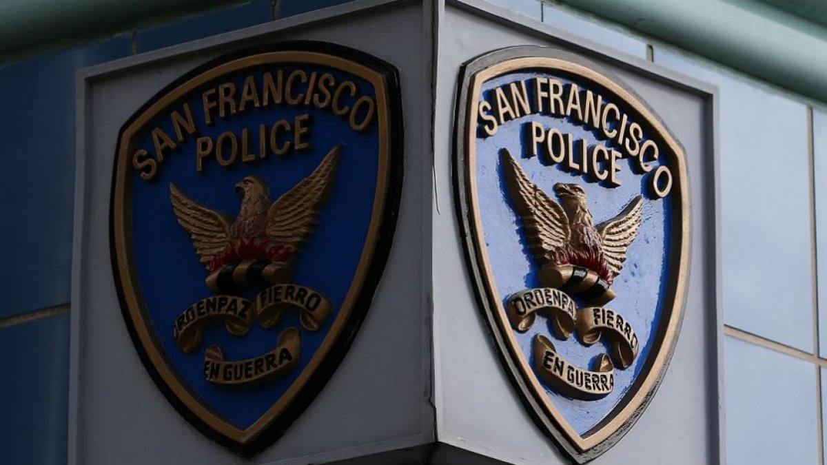 警方在旧金山特德洛因区枪击、伤害持刀男子