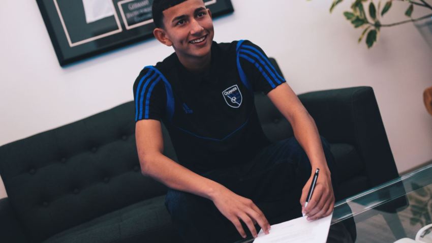 SJ-Quakes-Ochoa