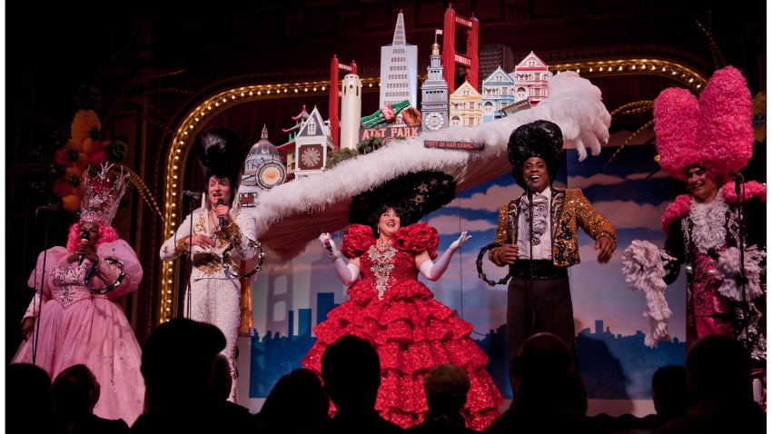 San Francisco Skyline Hat in Steve Silver's Beach Blanket Babylon