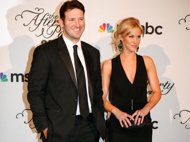 Tony-Romo-Black-tie