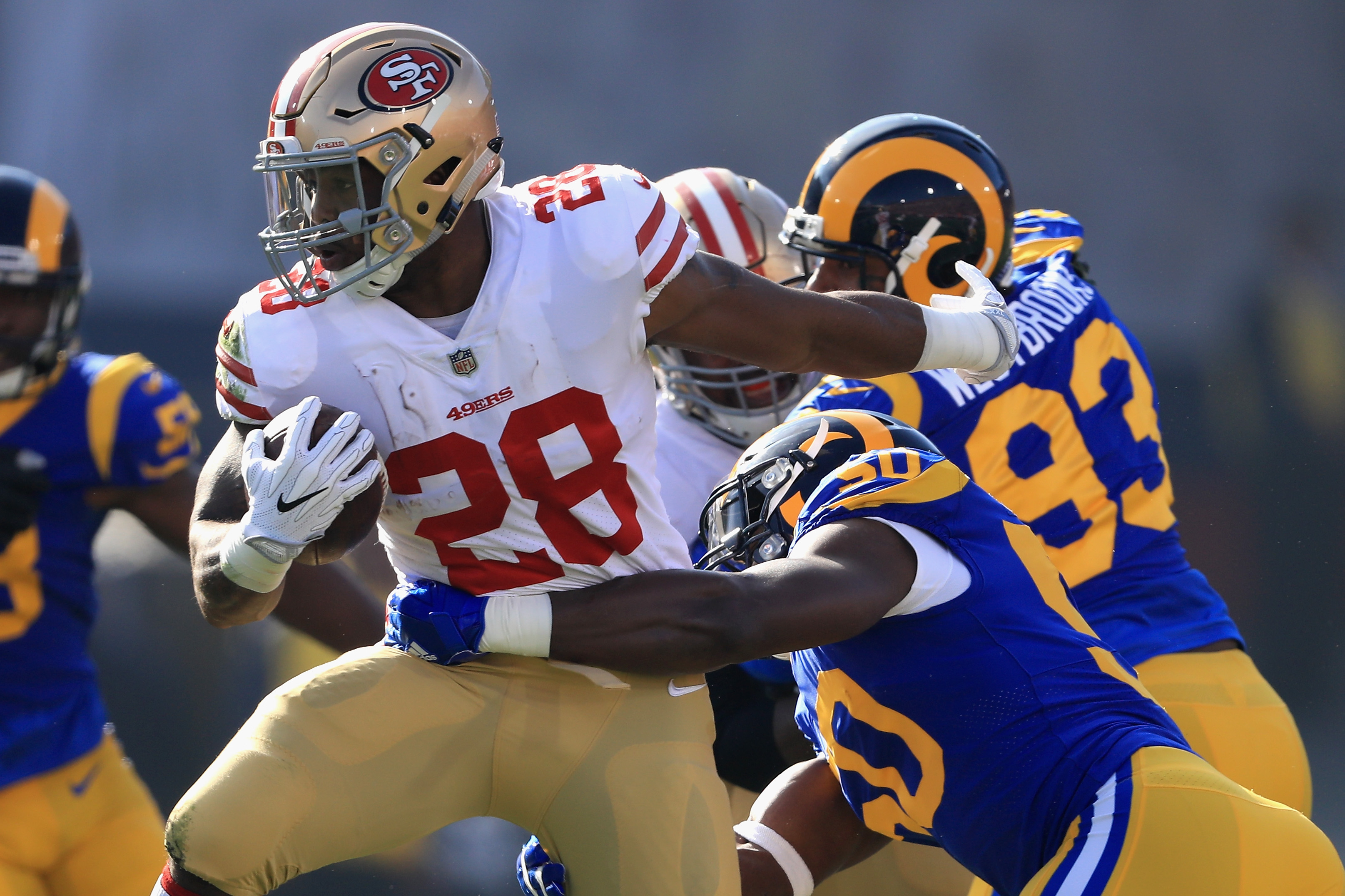 San Francisco 49ers strong safety Jaquiski Tartt (3) warms up