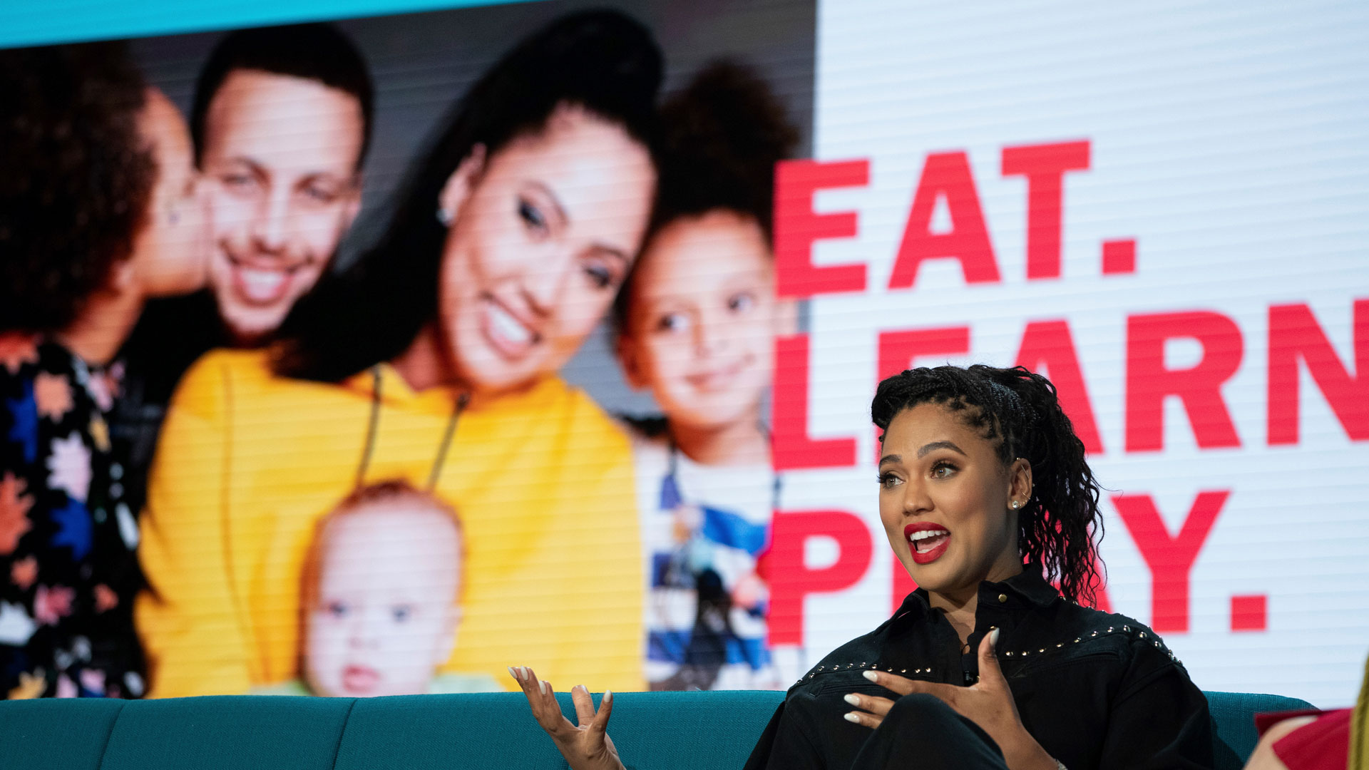 Steph and Ayesha Curry are helping to provide 1 million meals to