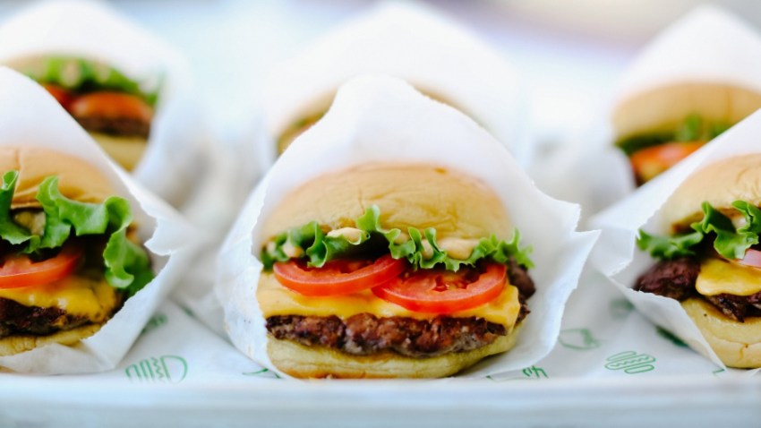 coachellaC19_Shake-Shack_Shake Burger