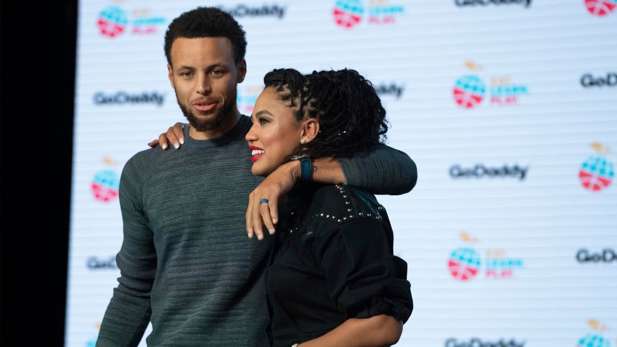 Warriors’ Steph Curry Had To Assemble Basketball Hoop Amid Quarantine ...