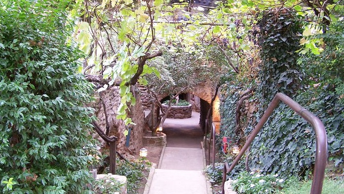 An Autumn Evening In An Underground Oasis Nbc Bay Area