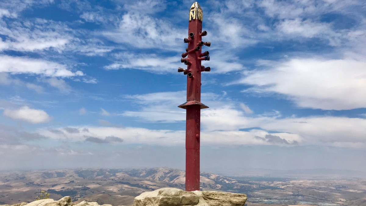 ‘Mission Peeker’: What’s Behind and Inside the Famous Pole Atop Mission ...