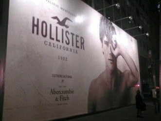 hollister hillsdale