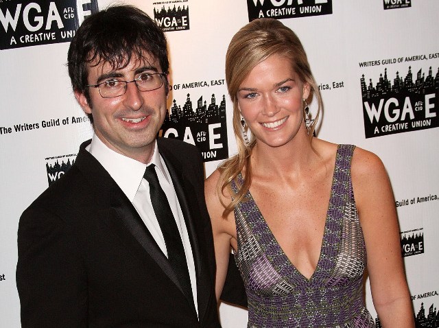 john oliver fiancee 2