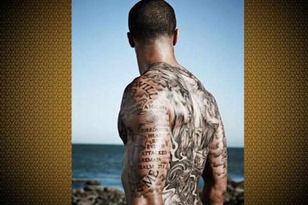 Colin Kaepernick, Vernon Davis Naked ESPN Photo Shoot