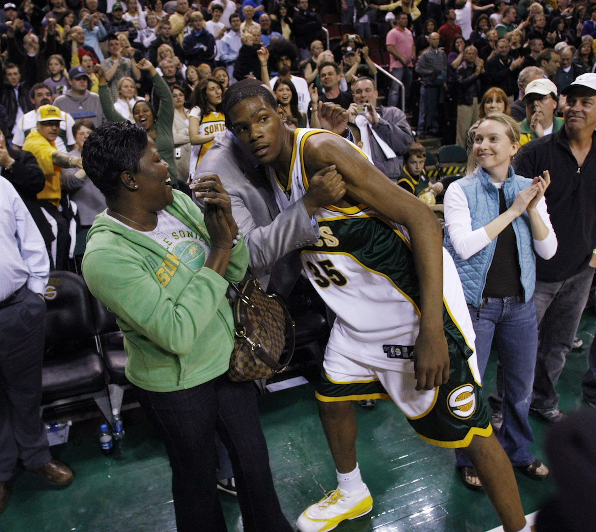 kevin durant in sonics jersey