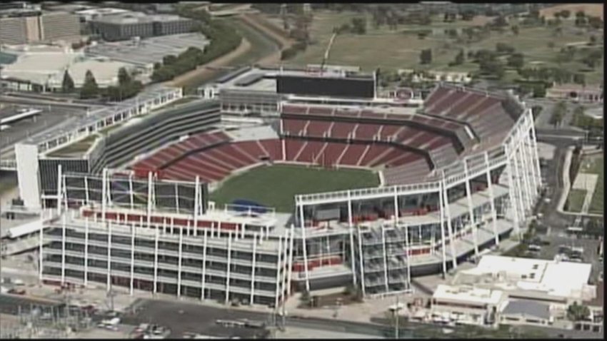levi stadium - 00000221