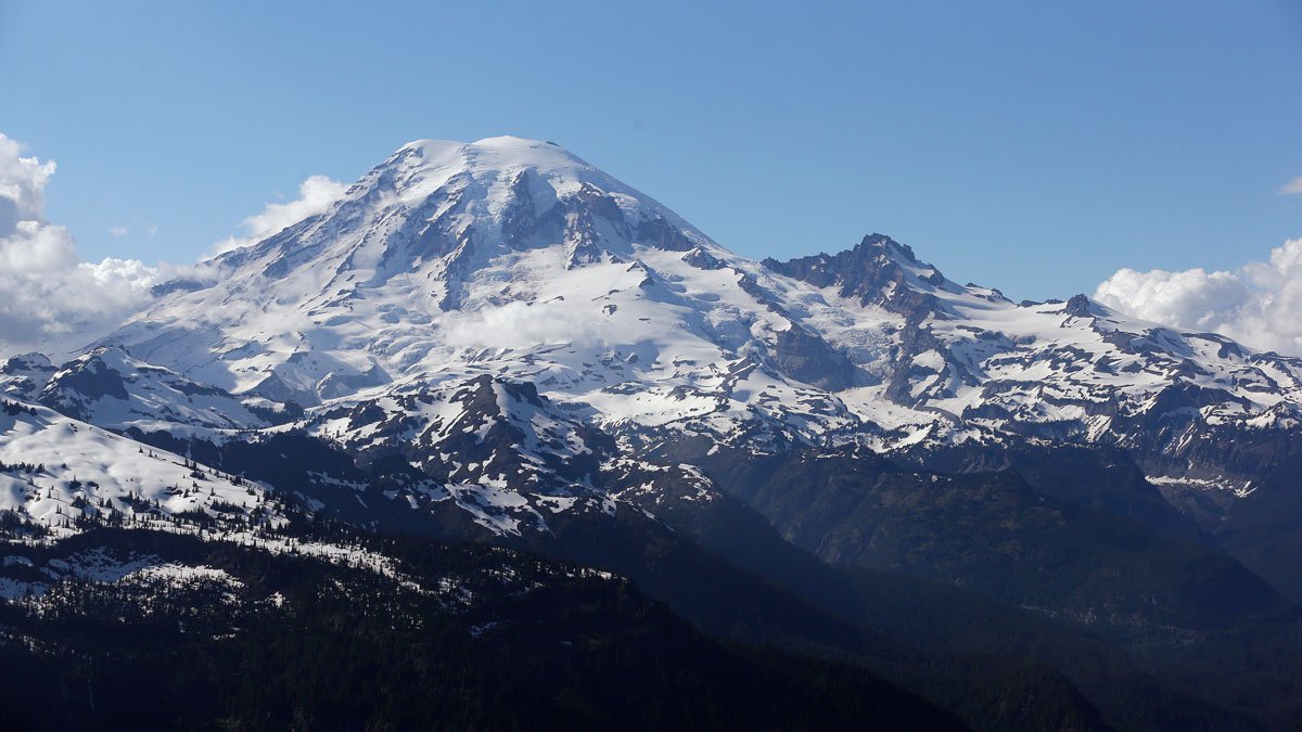 Body of Dawes Eddy, Missing Mount Rainier Climber, Found in Crevasse – NBC Bay Area - Vimarsana News
