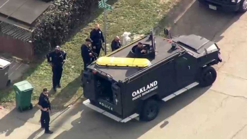 oaklandbarricade