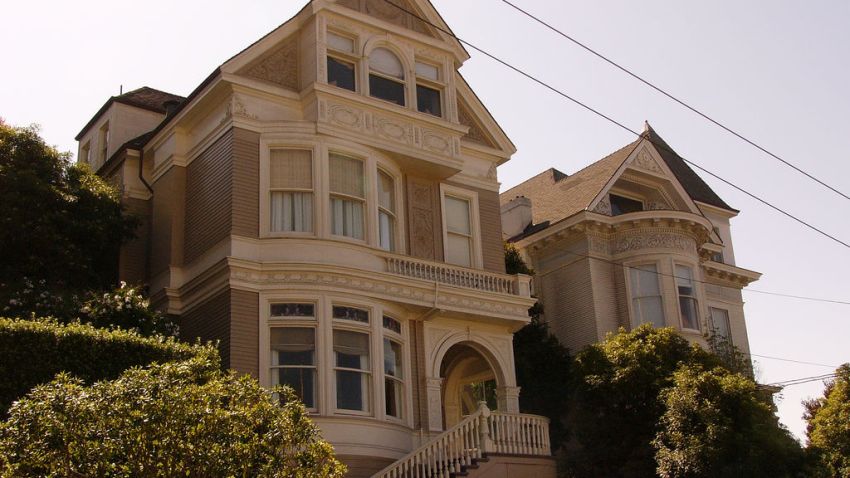 partyoffivehouse