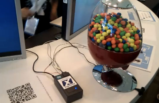 paypalabs-qr-code-shopping-thumb-550xauto-50158