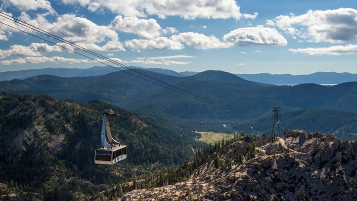 squawalpinemedia_aerial-tram-summer_0