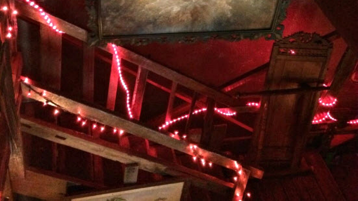 Photos Inside the Oakland ‘Ghost Ship’ Warehouse Building Before It